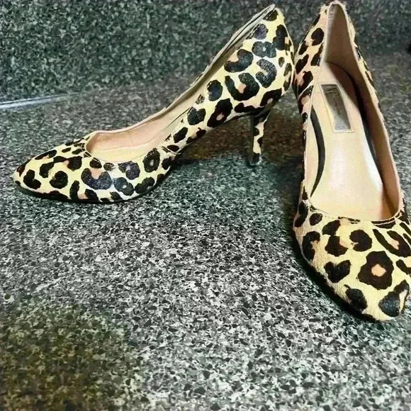 Animal print calf hair pump by INC - Picture 2 of 7